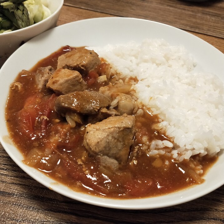 豚肉のトマトカレー